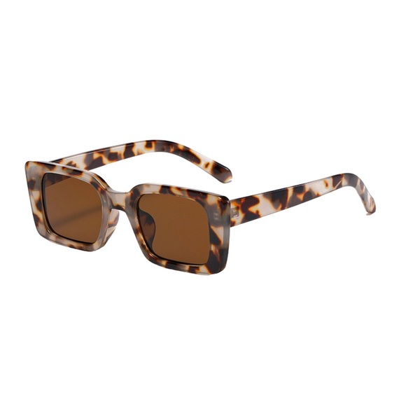 BOGO! The Paige Sunglasses Tortoiseshell rectangle Y2K style - Boutique NEW - Picture 2 of 5